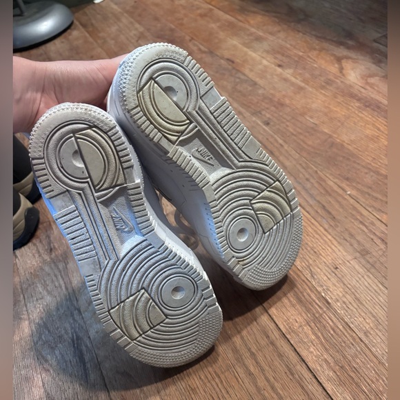 Nike 5.5 women’s EUC - Picture 6 of 7